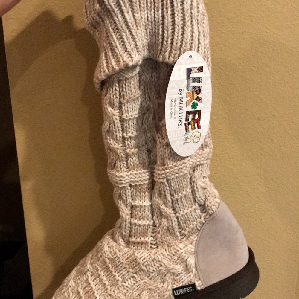 Muk Luks, size 8, Sweater Boots/ Slippers
